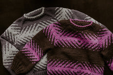 Load image into Gallery viewer, Brushwood Raglan Pullover
