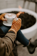 Load image into Gallery viewer, Hudson Mitts