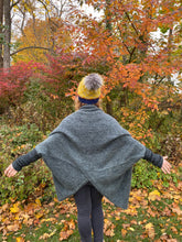 Load image into Gallery viewer, Upside Cardi